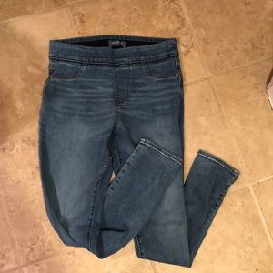 Old Navy Rockstar Jeggings Size 10 Pull On Denim